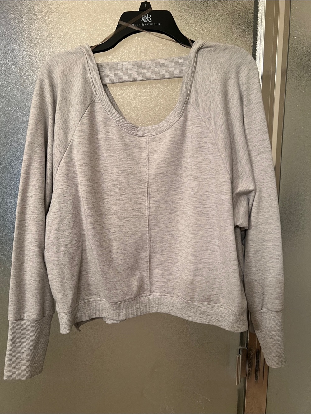 Yogalicious Light Gray Scoop Neck Pullover Sweatshirt